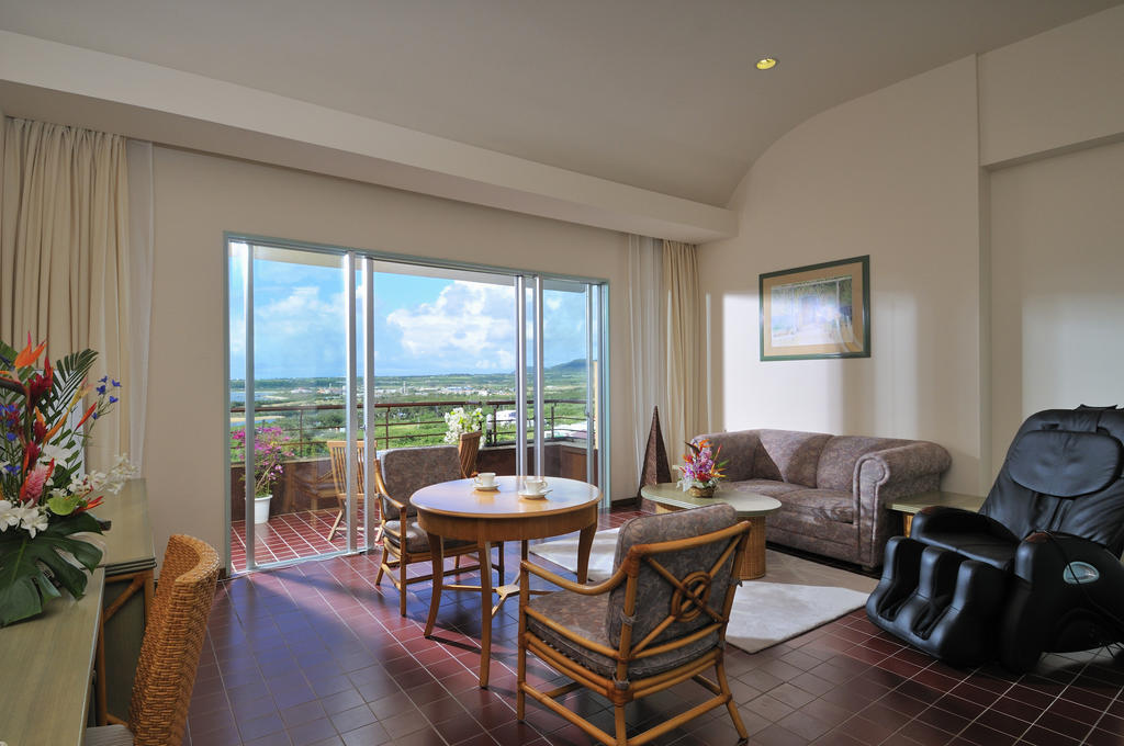 Exes Ishigaki Hotel Ishigaki  Bilik gambar